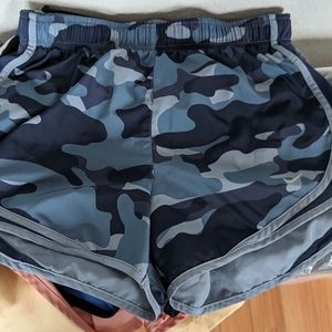 Short military nike